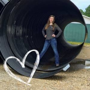 Meet your Posher, Olivia